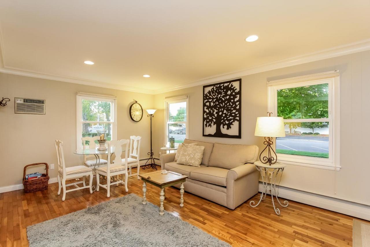 Water Street Retreat * Saugatuck